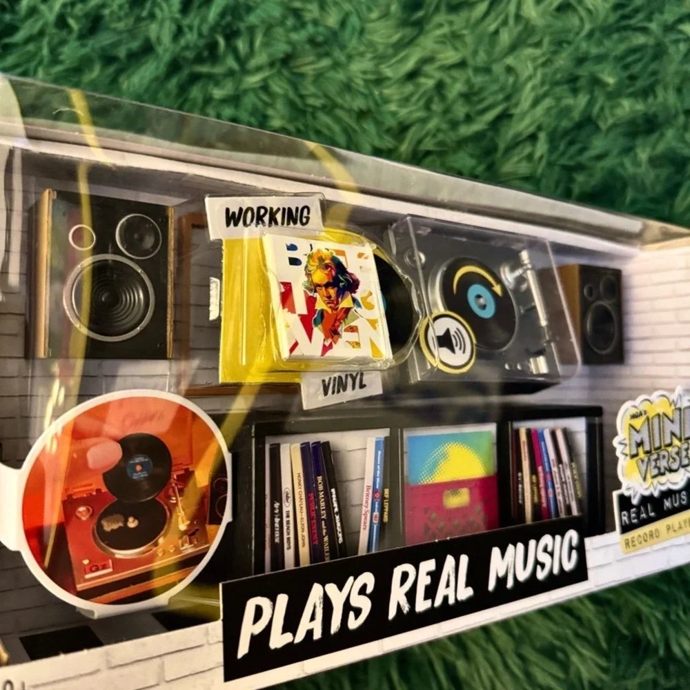 MGA's Miniverse Real Music Record Player